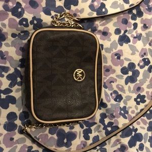 michael kors little purse